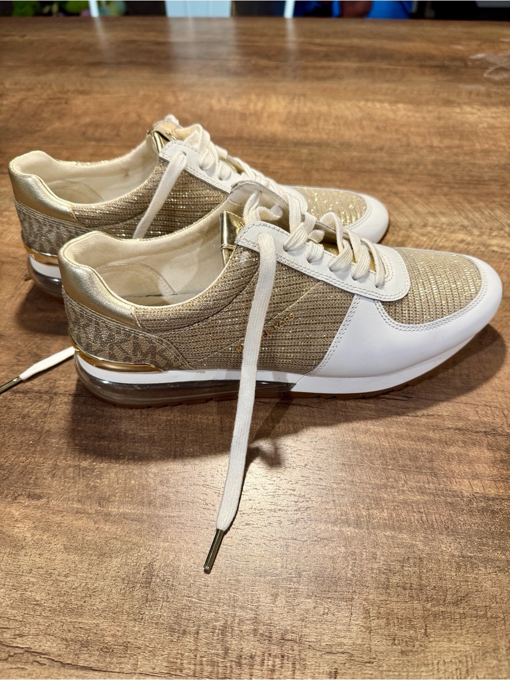 Michael Kors Allie Trainer Sneakers Gold Glitter Metallic Logo Air Sole Size 10